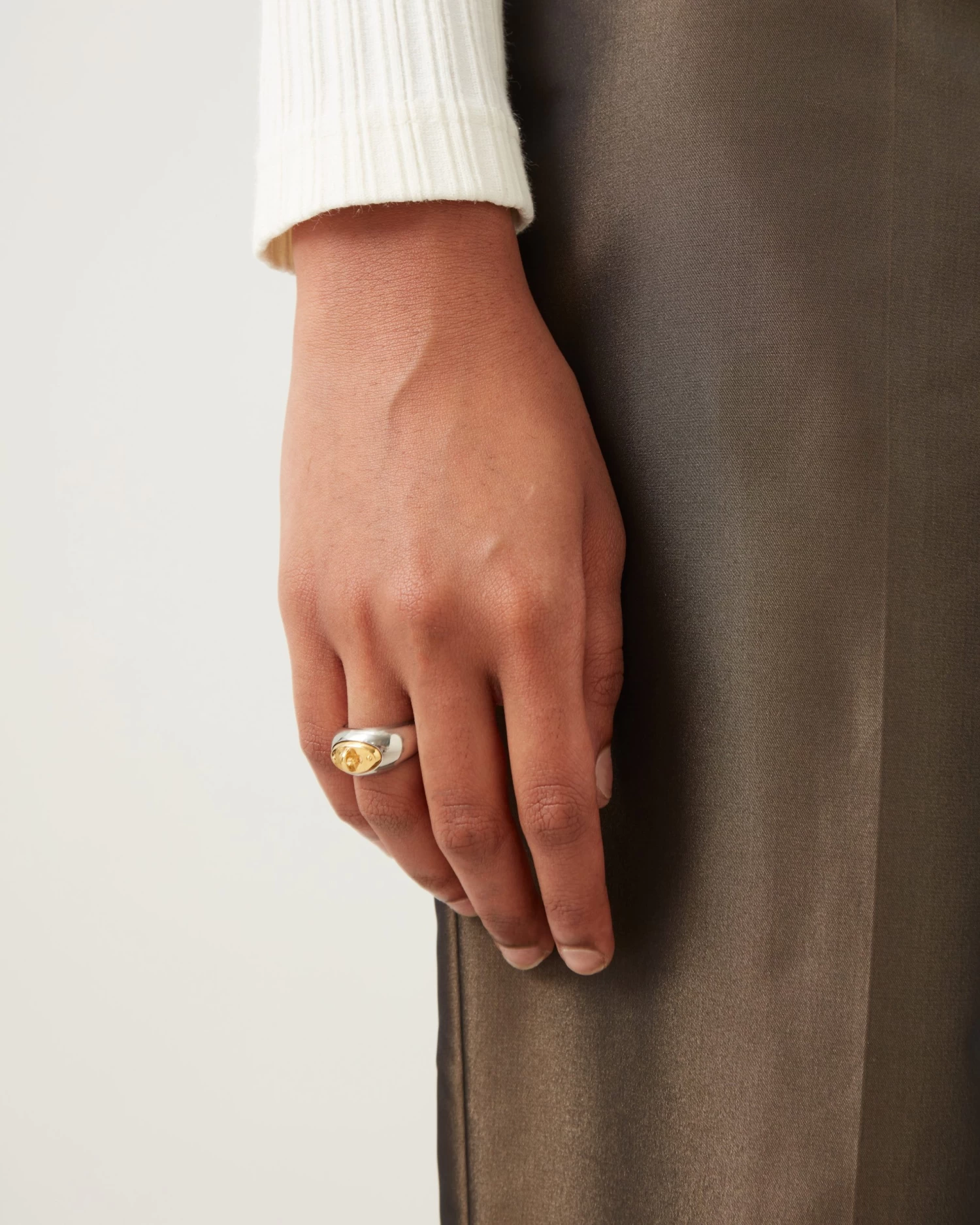 Bayswater Ring Silver & Gold 5 Bayswater Ring Silver & Gold - Image 3