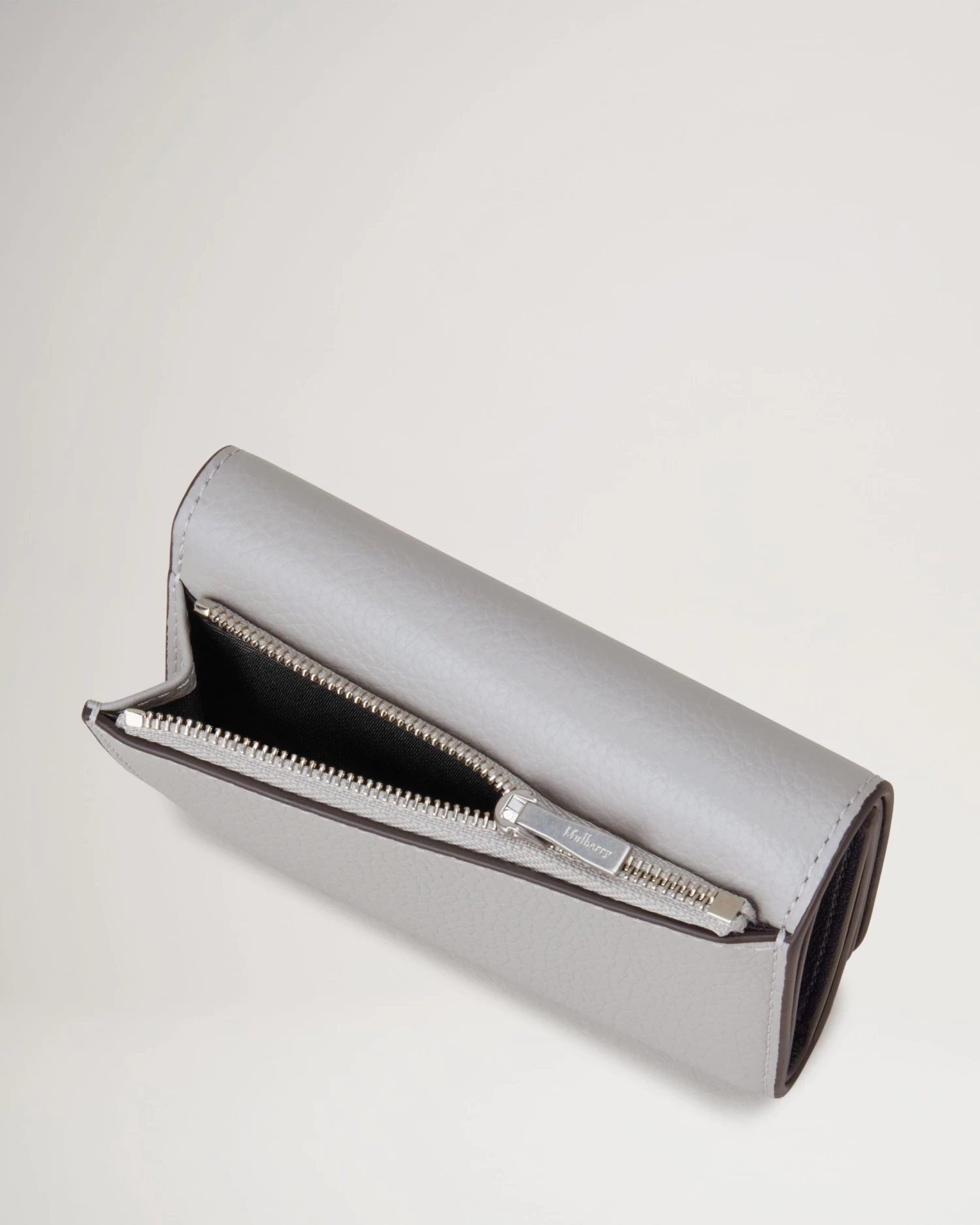 Continental Trifold Pale Grey 5 Continental Trifold Pale Grey - Image 3