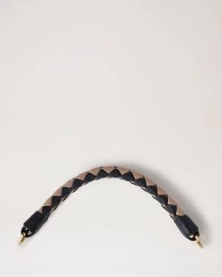 Small Iris Handle Black & Maple