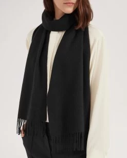 Small Solid Lambswool Scarf Black -Fashion Bag Store G VS4318 013A100 3