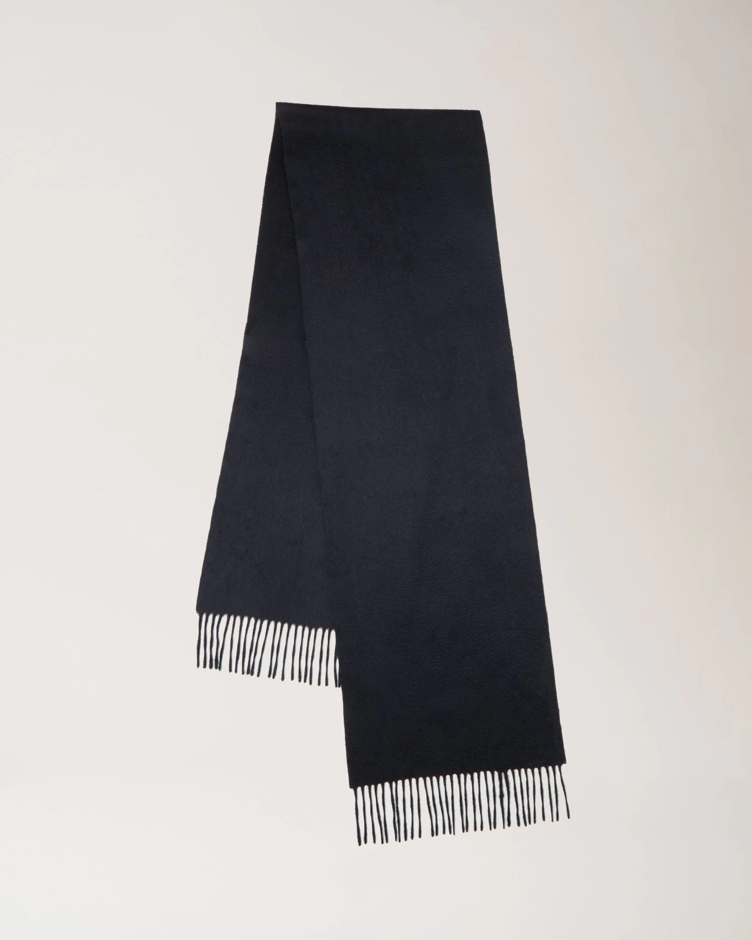 Cashmere Scarf Black 5 Cashmere Scarf Black - Image 3