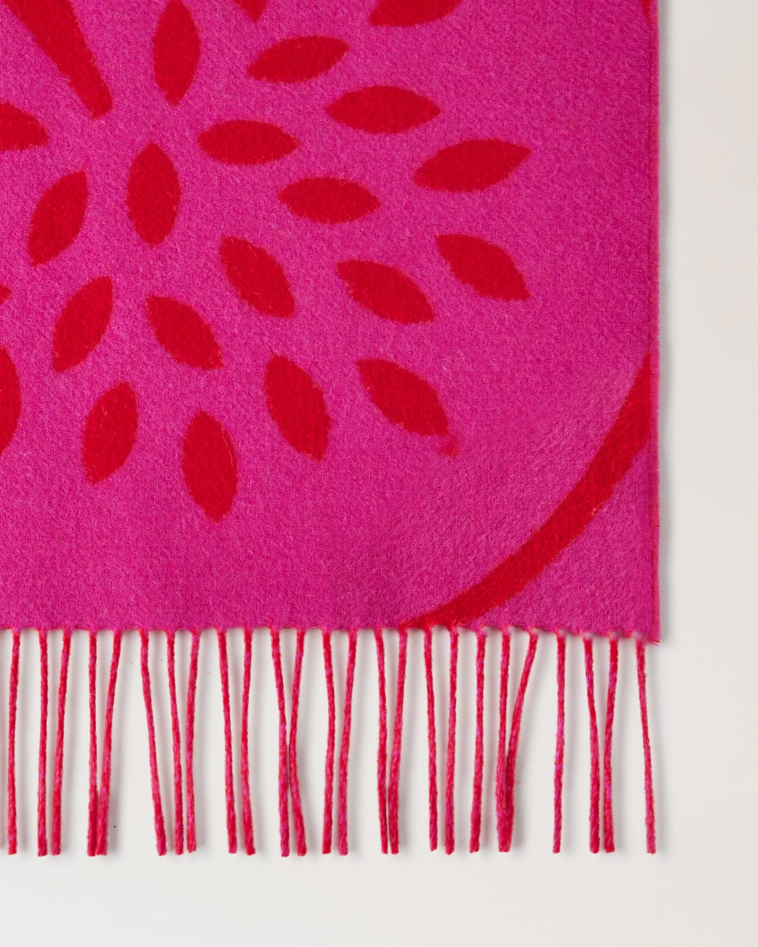 Mulberry Tree Merino Wool Scarf Lancaster Red & Mulberry Pink 9 Mulberry Tree Merino Wool Scarf Lancaster Red & Mulberry Pink - Image 7