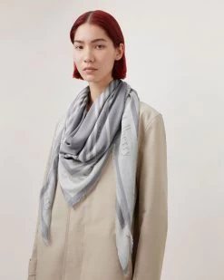 Logo Border Square Pale Grey & White 9 Logo Border Square Pale Grey & White -Fashion Bag Store G VS4727 909Z393 4