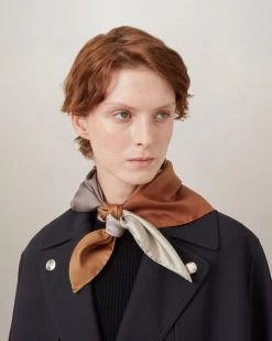 Soft Wave Square Teak-Pale Grey -Fashion Bag Store G VS4741 912Z389 6