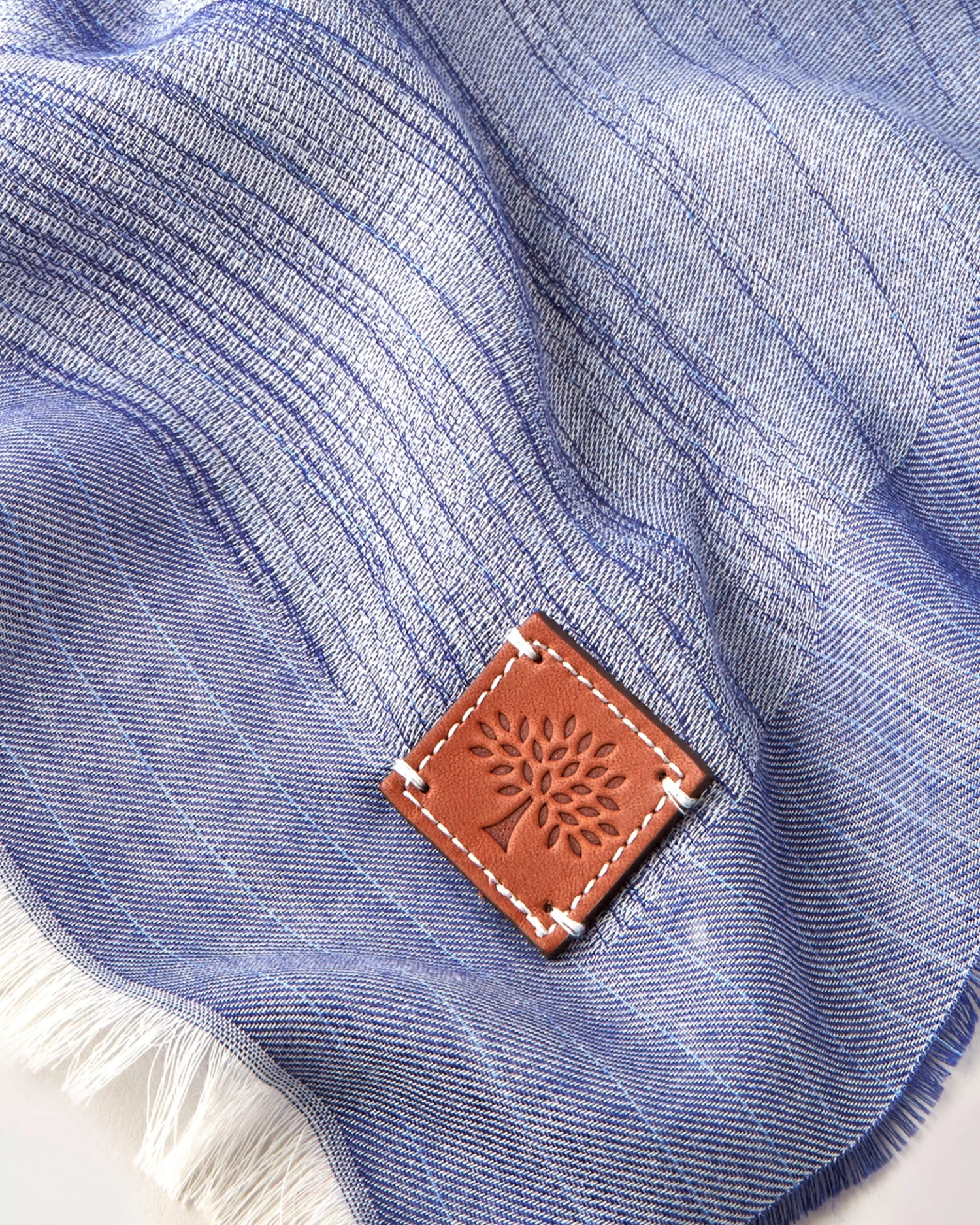 Wave Jacquard Rectangular Scarf Pale Gry-Pigment Blu 5 Wave Jacquard Rectangular Scarf Pale Gry-Pigment Blu - Image 3